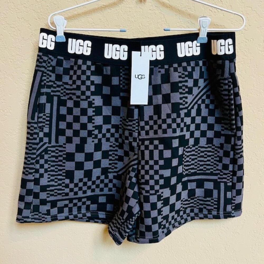 UGG Women's Chrissy Short Checkers Size L